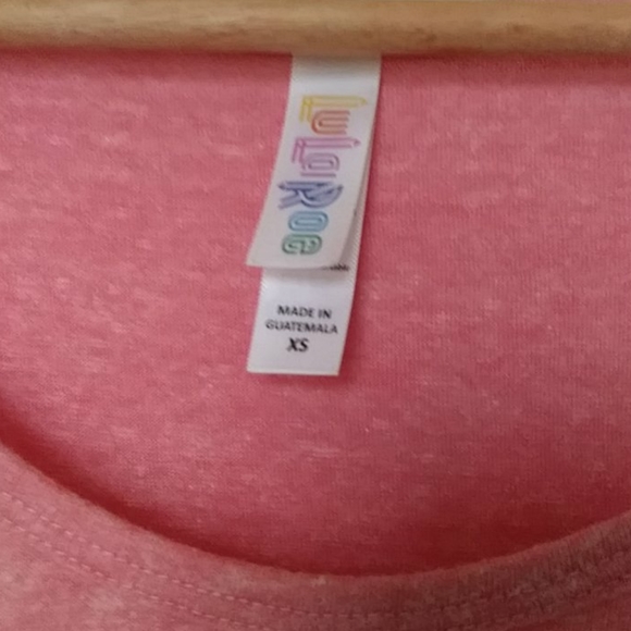 Lularoe Classic Tee - Picture 3 of 4